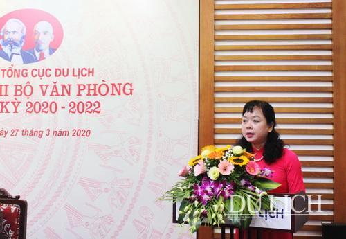 Ủy viên Ban Thường vụ Đảng ủy TCDL, Phó Tổng cục trưởng TCDL Nguyễn Thị Thanh Hương phát biểu chỉ đạo tại Đại hội